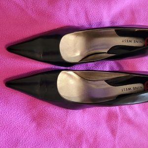 NINE WEST Pointed Toe Heels - Size 10